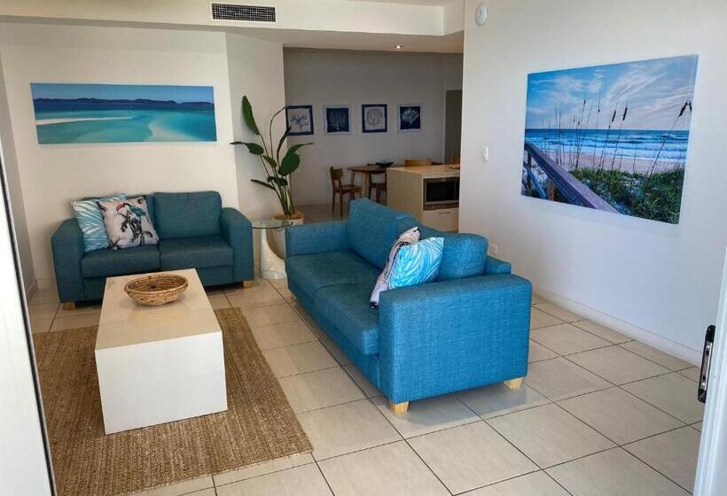 Coral Cove Apartments