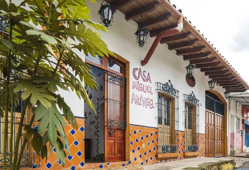 Otel Casa Miguel Arcangel