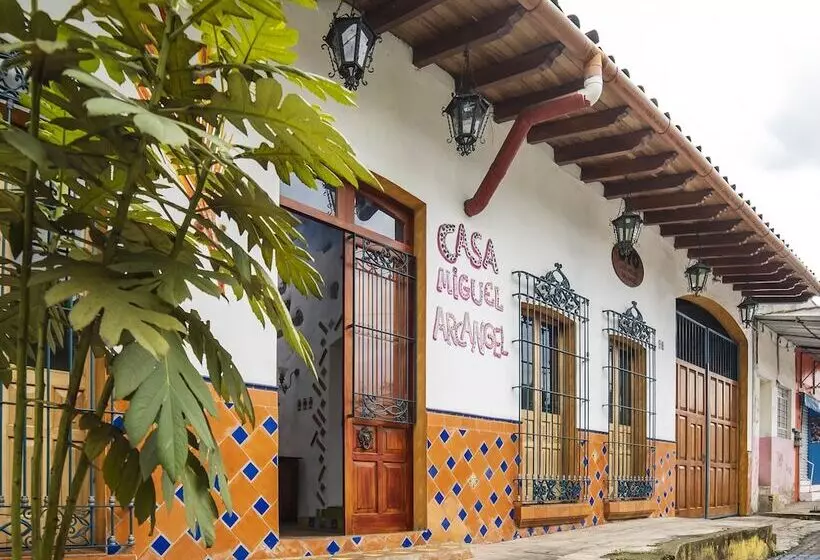 Hotelli Casa Miguel Arcangel