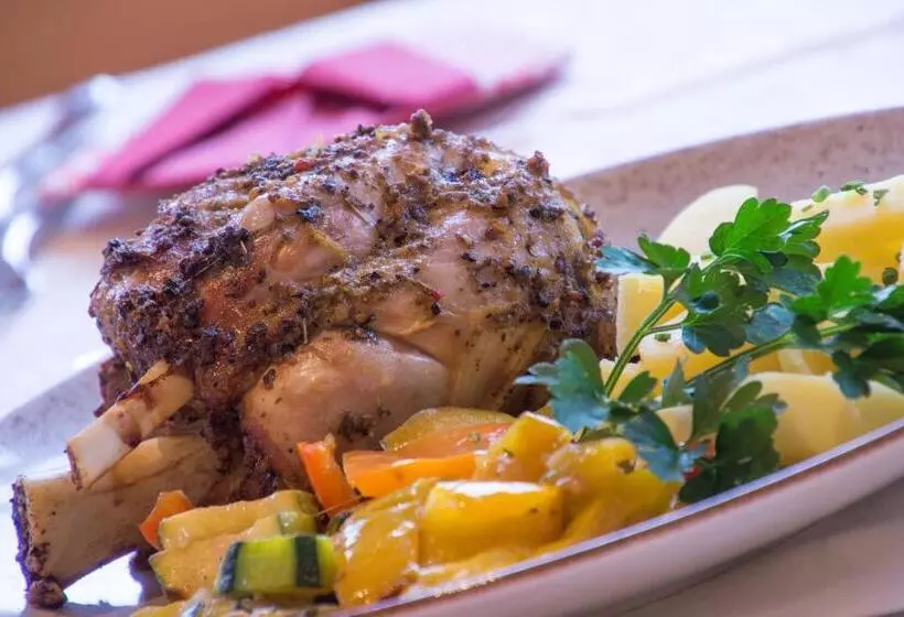 Hotelli Pension Odles