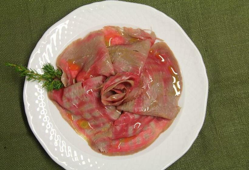 בית מלון כפרי Rifugio Viviani Pradalago