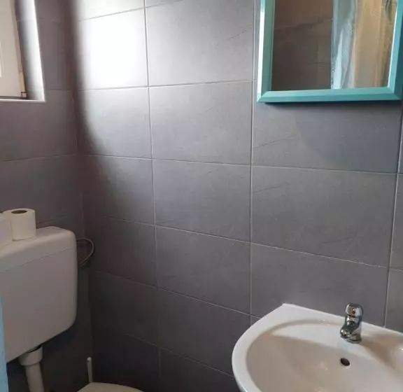 پانسیون Royal Apartments