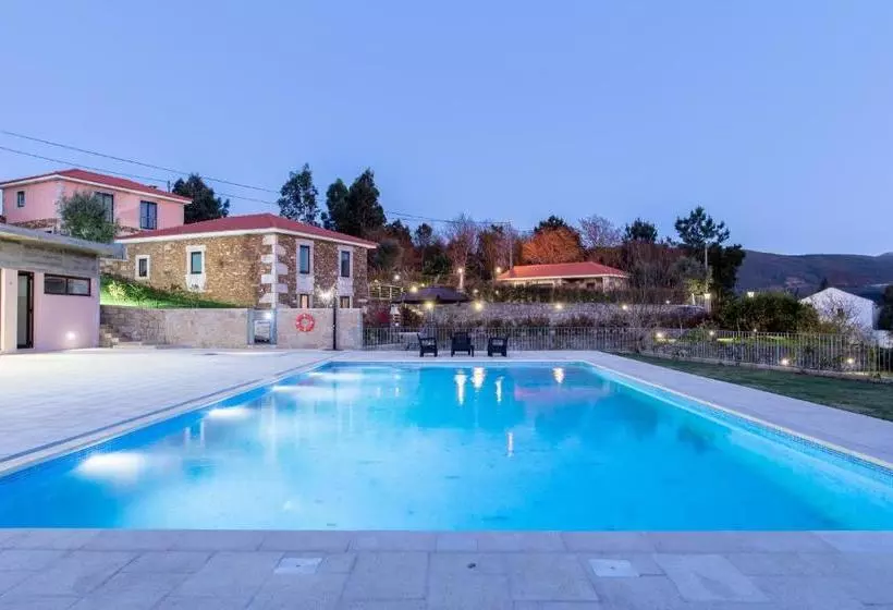 استراحتگاه Deville Luxury Retreat