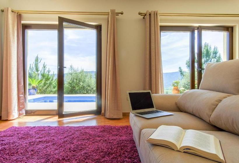 منتجع Deville Luxury Retreat