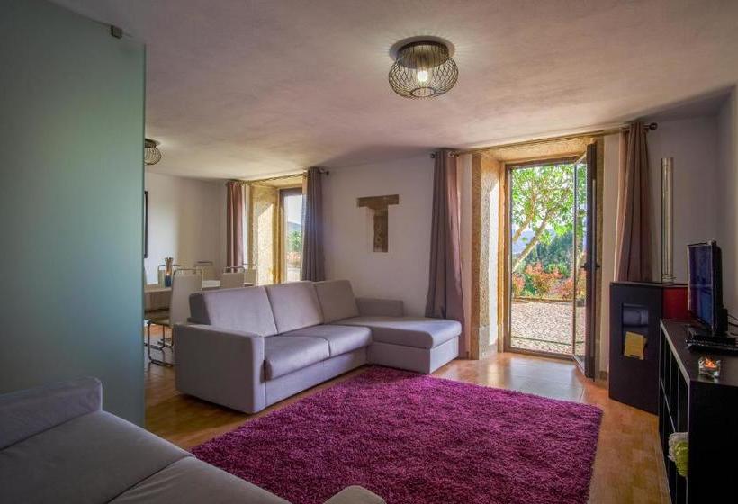 منتجع Deville Luxury Retreat