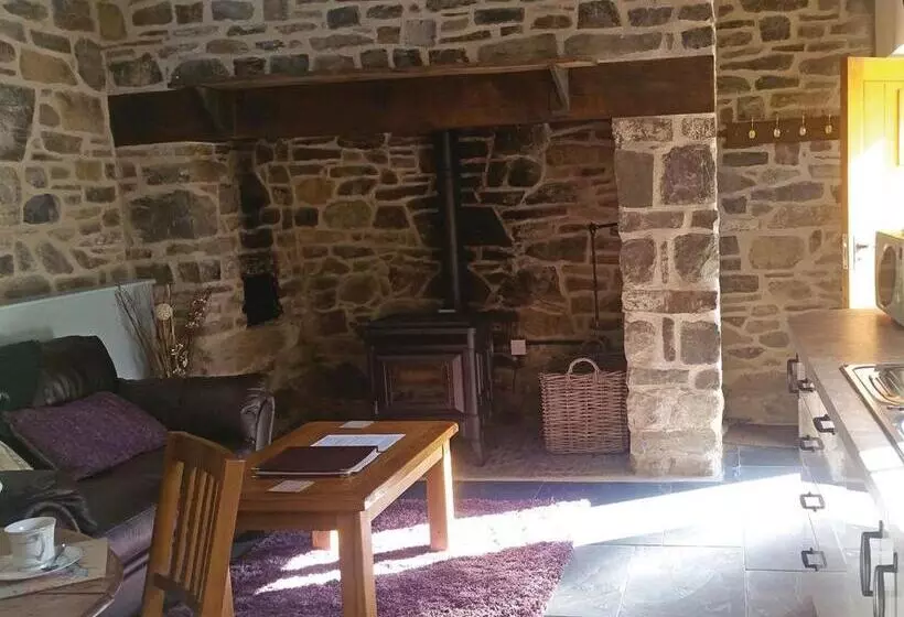 Lomakeskus Slate House Lodges