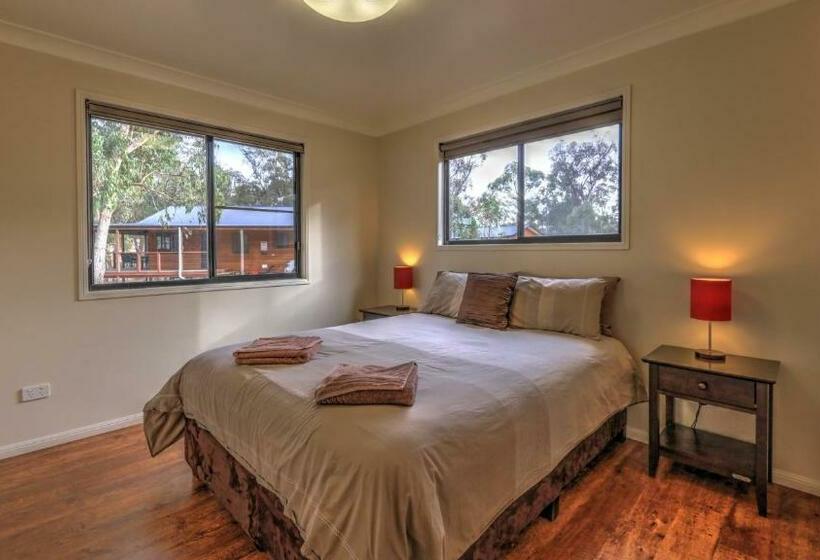 Sommerville Valley Tourist Park & Resort