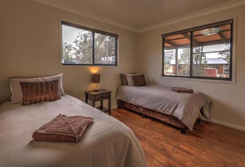 Sommerville Valley Tourist Park & Resort