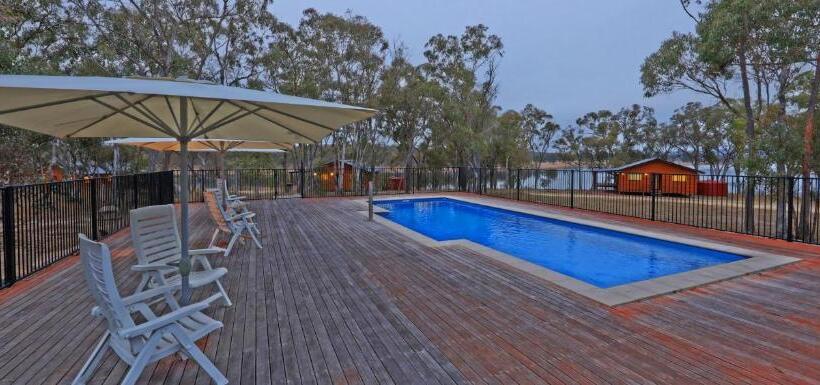 Sommerville Valley Tourist Park & Resort