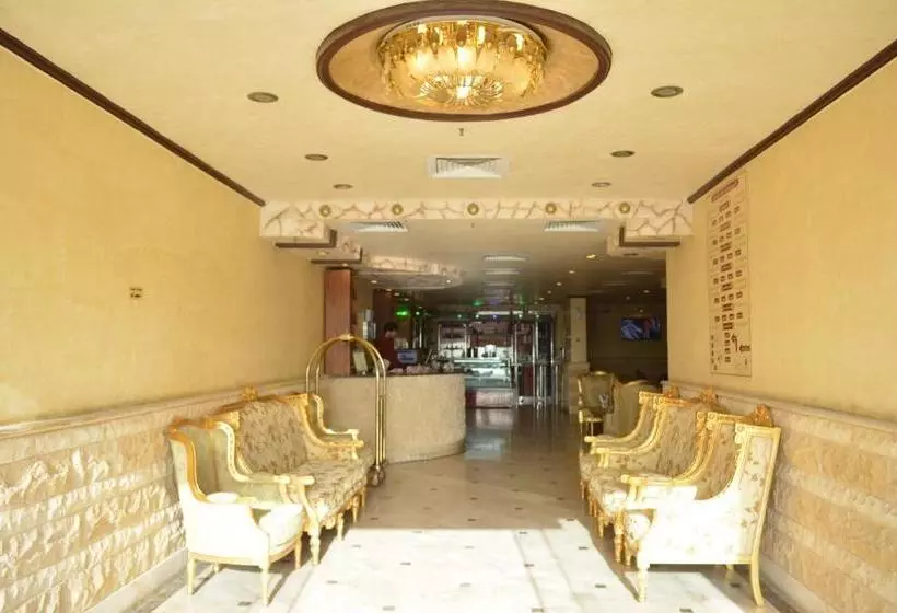 النباريس الذهبية Al Nabarees Al Zahabya