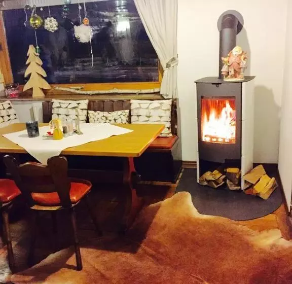 ユースホステル Steinbock Bed & Breakfast