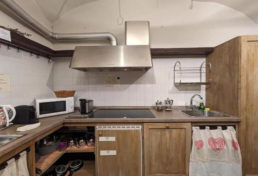 تختخواب و صبحانه Dimora Storica Casa Vanni