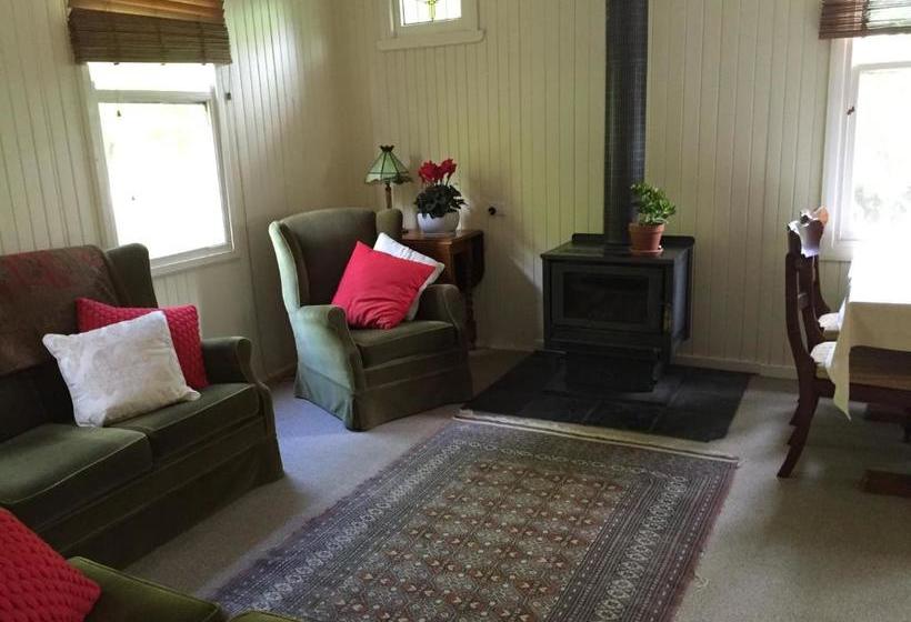 בית מלון כפרי Alexandra Farmstay