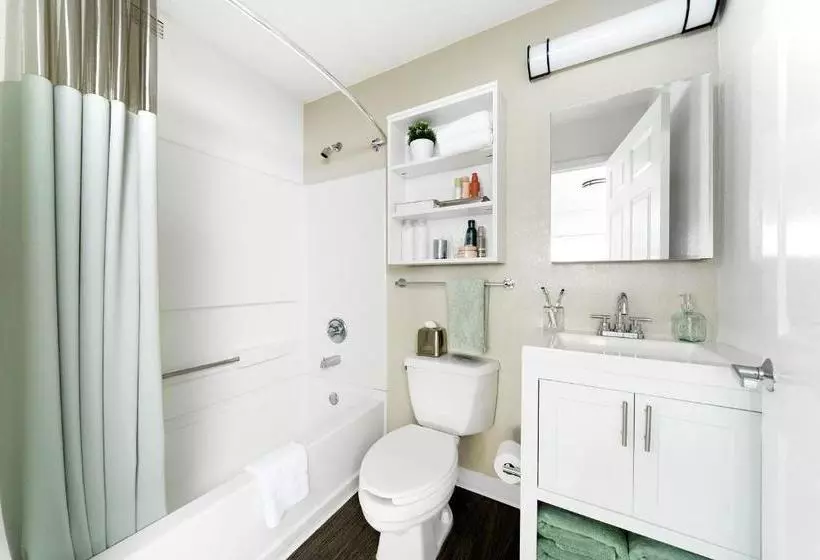 هتل Intown Suites Extended Stay Atlanta Ga   West Midtown