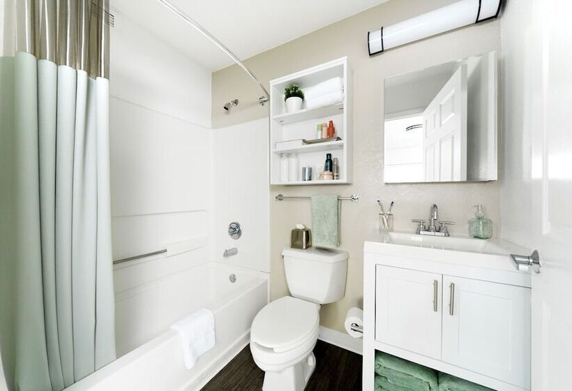 هتل Intown Suites Extended Stay Atlanta Ga West Midtown