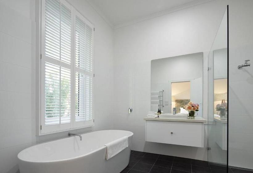 בית מלון כפרי The Cottage At Bolobek