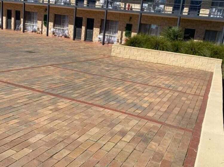 Mulwala Paradise Palms Motel