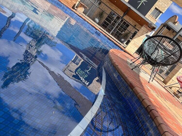 Mulwala Paradise Palms Motel