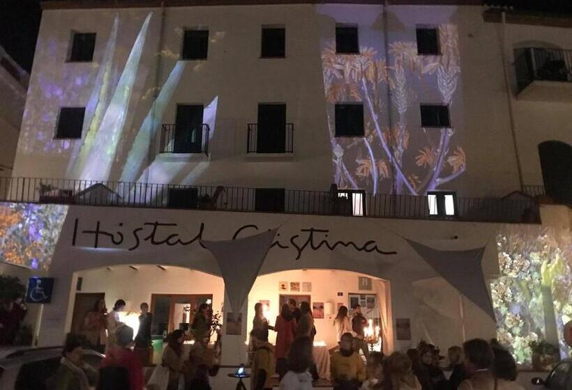 پانسیون Hostal Cristina