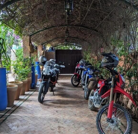 펜션 Les Jardins De Ryad Bahia