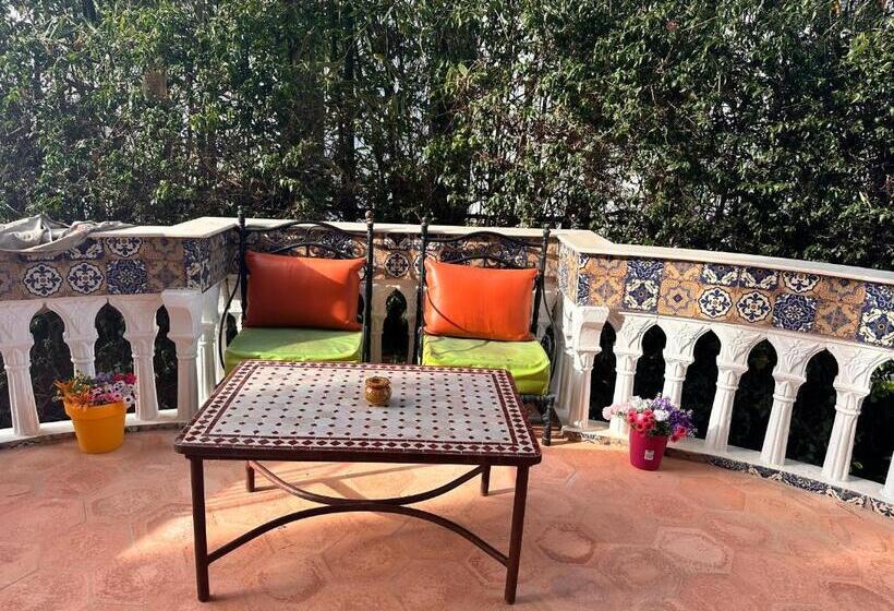 펜션 Les Jardins De Ryad Bahia