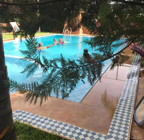 펜션 Les Jardins De Ryad Bahia