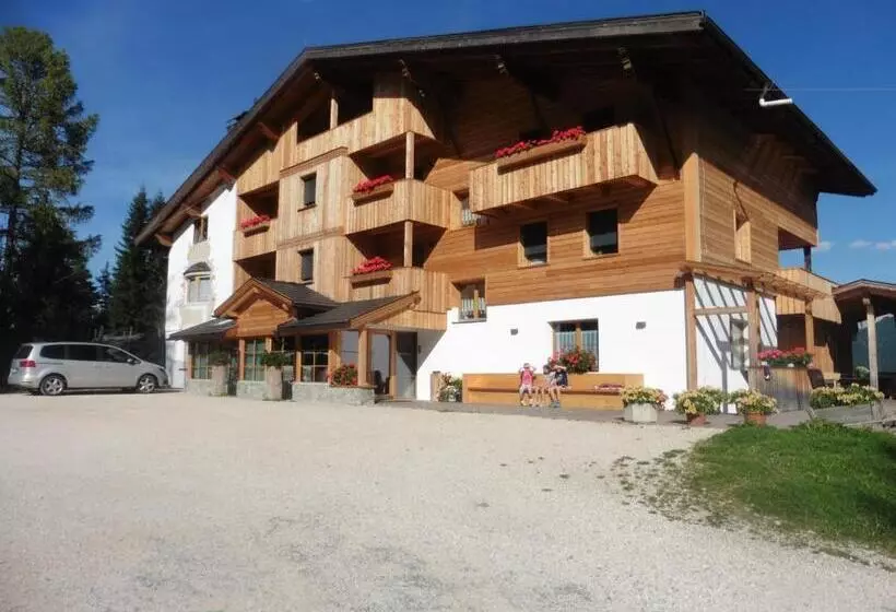 Pensione Chalet Frapes