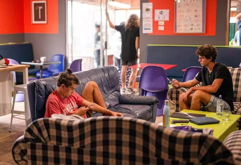 هاستل Backpackers Newcastle