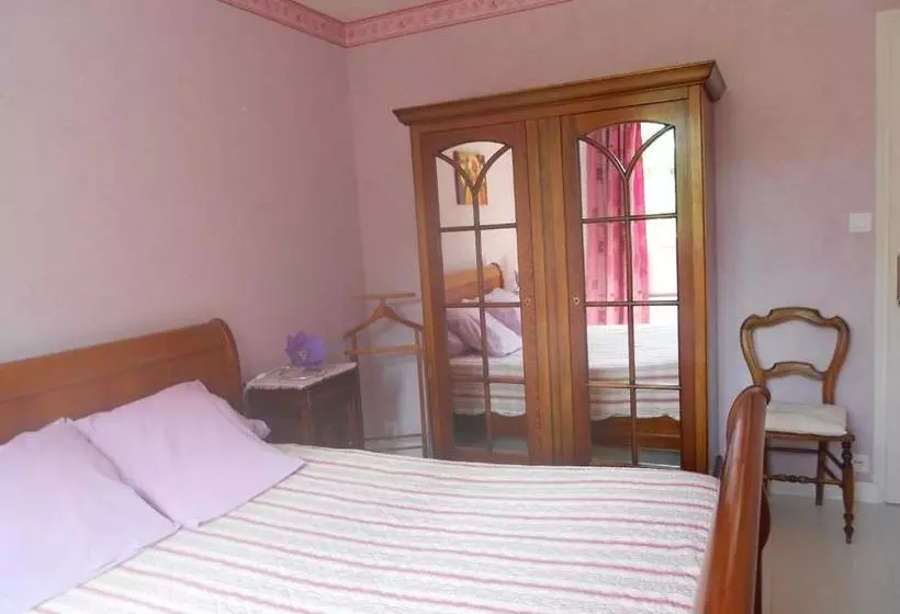 Aamiaismajoitus (B&B) Le Pré De La Lande