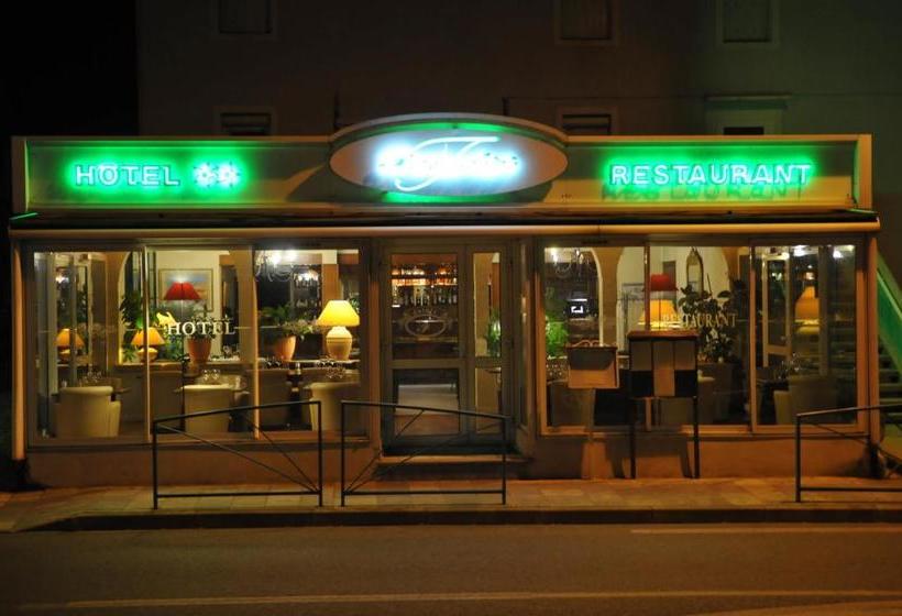 ホテル Franceschini