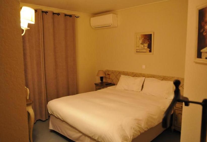 ホテル Franceschini