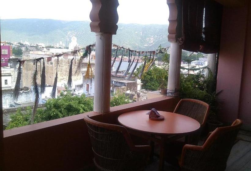 Отель Mama Luna