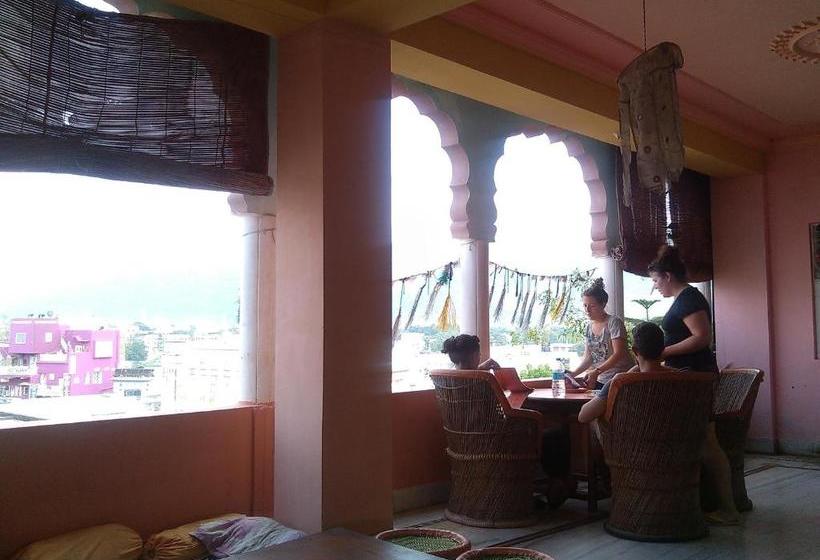 Отель Mama Luna