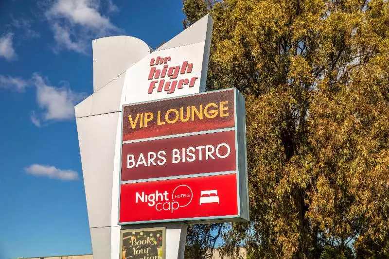 Hotelli Nightcap At High Flyer