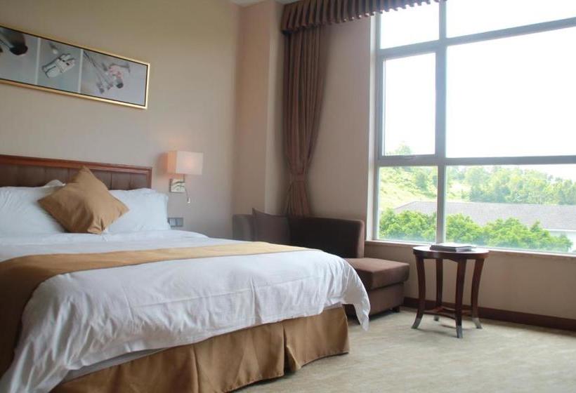 Phoenix Hill Hotel Dongguan   Golf Course Shop