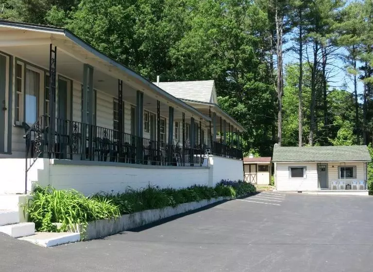 モーテル The Austin Inn