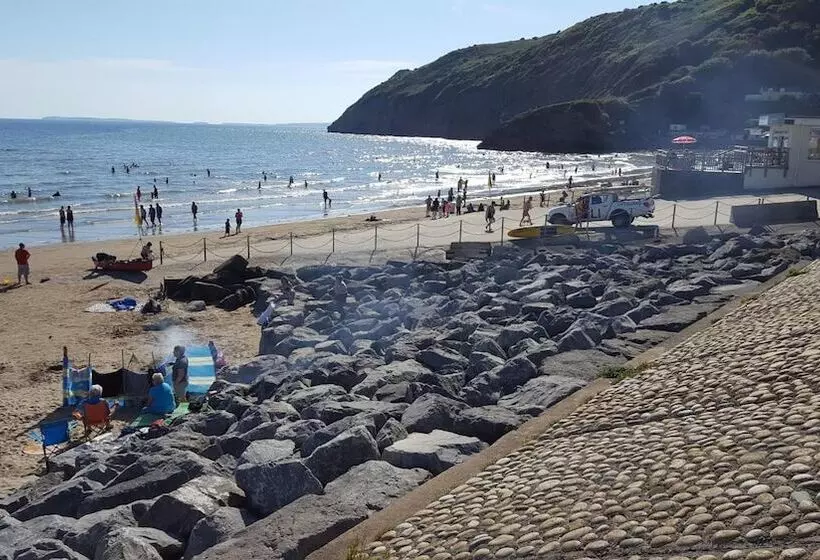 Pendine Sands Bed & Breakfast