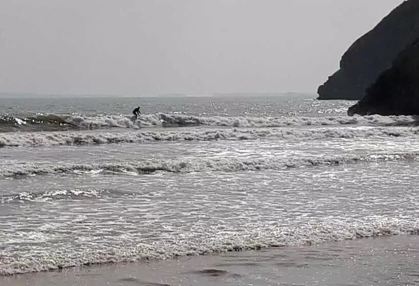 Pendine Sands Bed & Breakfast