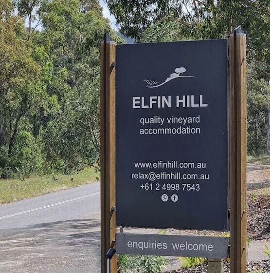 פנסיון Elfin Hill Vineyard Accommodation