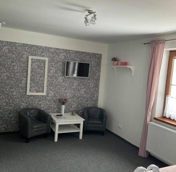 بنسيون Wellness Penzion Harmonie Rohanov