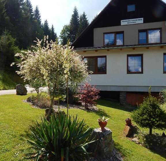 بنسيون Wellness Penzion Harmonie Rohanov