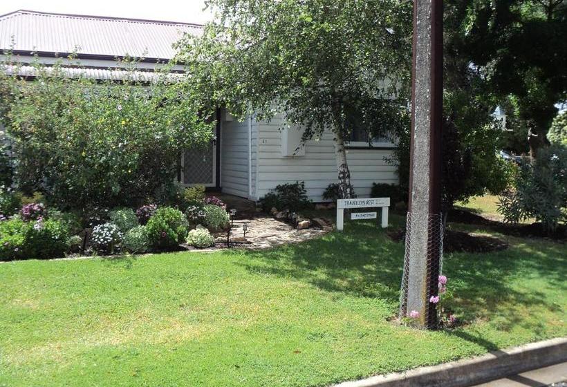 Travellers Rest B&b