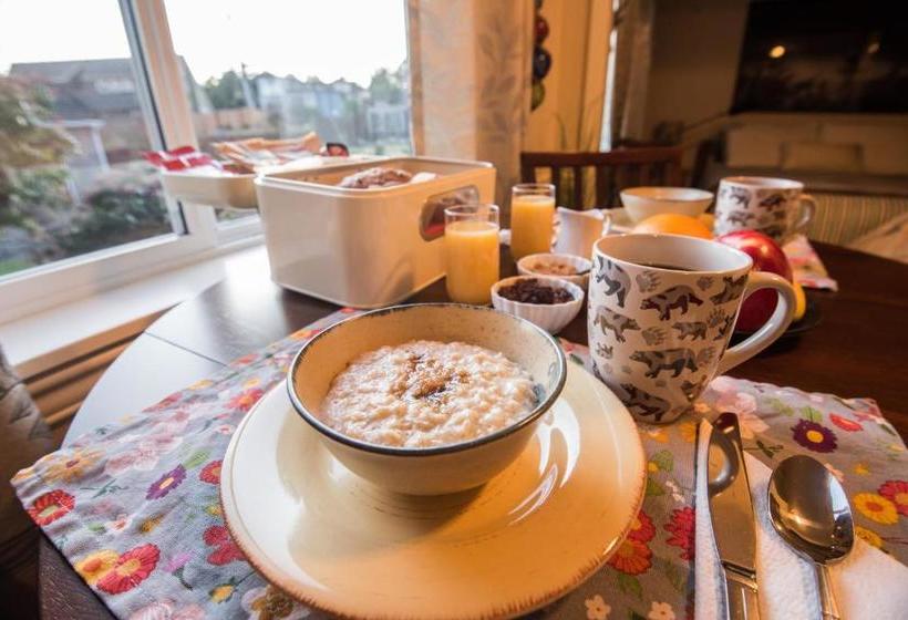 住宿加早餐  Wild Pacific Guest Suites