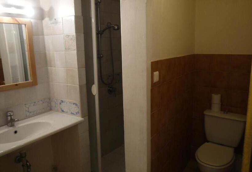 호스텔 Auberge Des Seguins