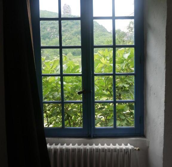 호스텔 Auberge Des Seguins