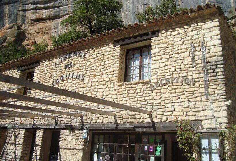 호스텔 Auberge Des Seguins
