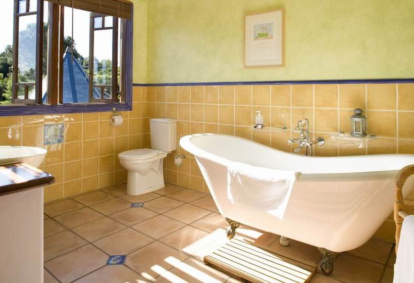 ベッドアンドブレックファースト The Spotted Chook