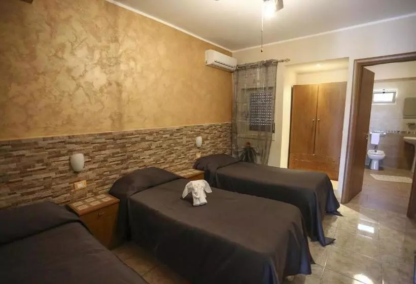 تختخواب و صبحانه Villa Paradiso