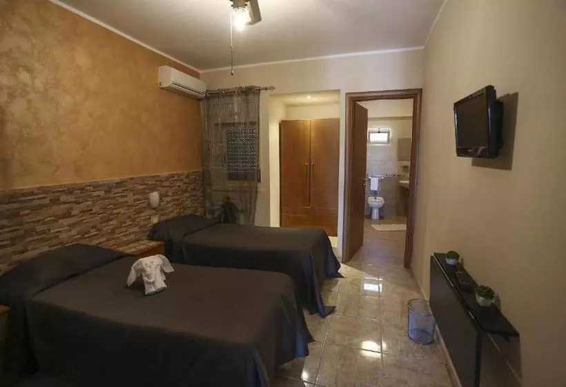 تختخواب و صبحانه Villa Paradiso