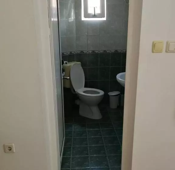 هتل къща за гости The Sunny Corner